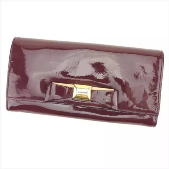 Miu Miu Wallet Purse Purple Enamel leather Woman Authentic Used - Picture 1 of 9